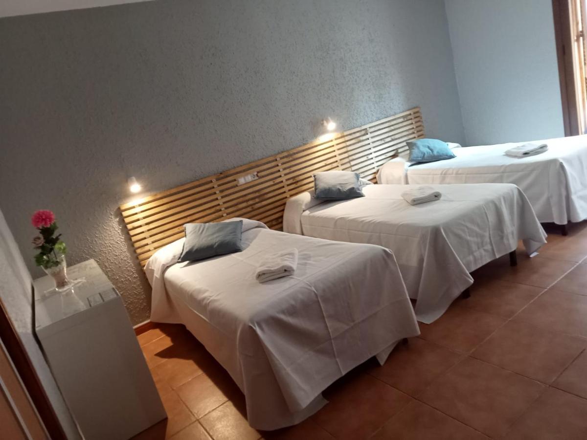 Hotel Acebo Plaza Mayor Хака Екстериор снимка
